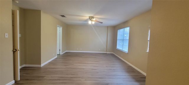 618 Elizabeth LN, Bastrop, TX 78602