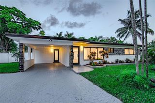552 W Evanston Cir, Fort Lauderdale, FL 33312