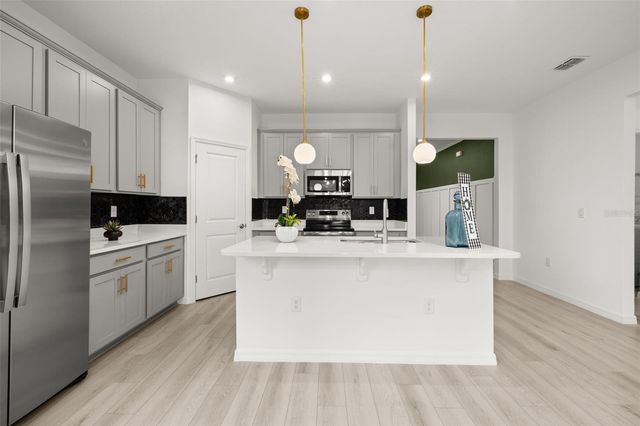 1335 NORMANDY DRIVE, Haines City, FL 33844