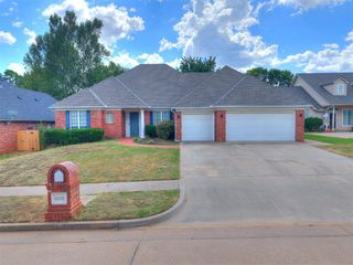 4000 Harrogate Drive, Norman, OK 73072