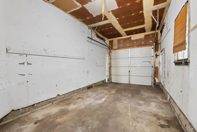 1130 S Hydraulic, Wichita, KS 67211