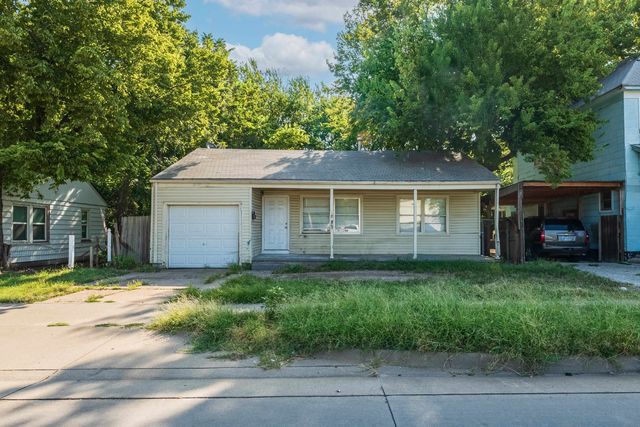 1130 S Hydraulic, Wichita, KS 67211