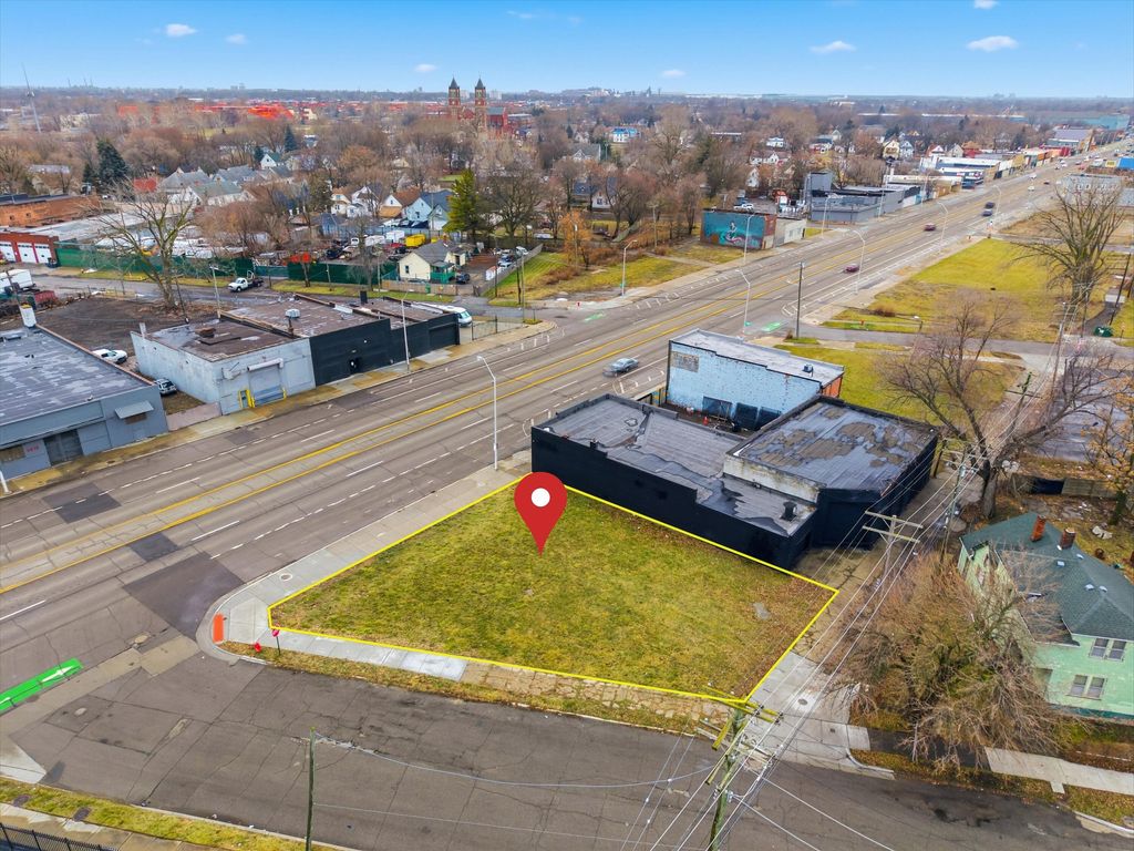 4500 Michigan Avenue, Detroit, MI 48210