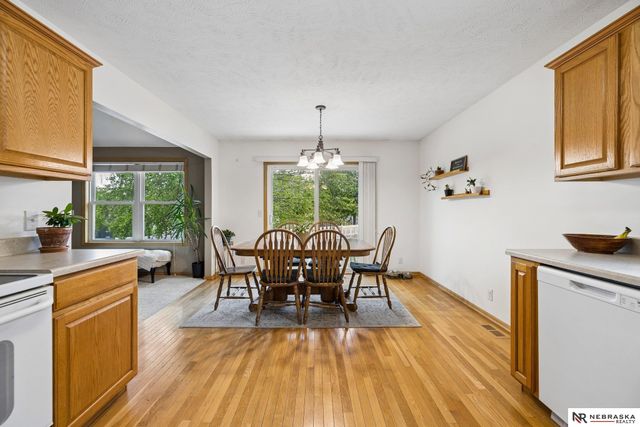 5508 N 17th Street, Lincoln, NE 68521