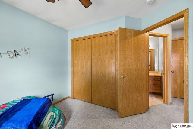 5508 N 17th Street, Lincoln, NE 68521