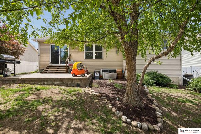 5508 N 17th Street, Lincoln, NE 68521