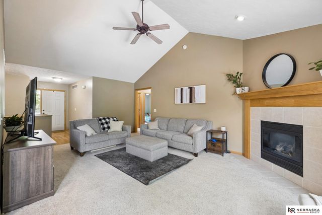 5508 N 17th Street, Lincoln, NE 68521