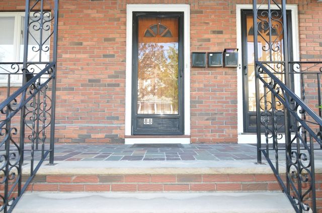88 Cleverland Ave 1, Everett, MA 02149