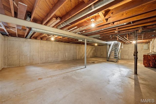 1090 Saint Joseph Street, Florissant, MO 63031