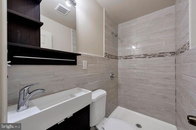 404 W WINONA ST, Philadelphia, PA 19144