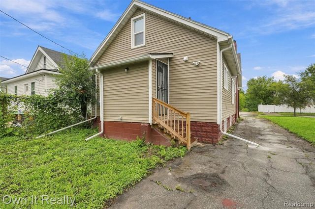 8729 Colfax Street, Detroit, MI 48204