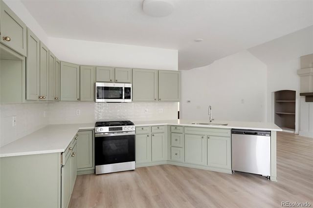 1305 W 12th Avenue, Broomfield, CO 80020