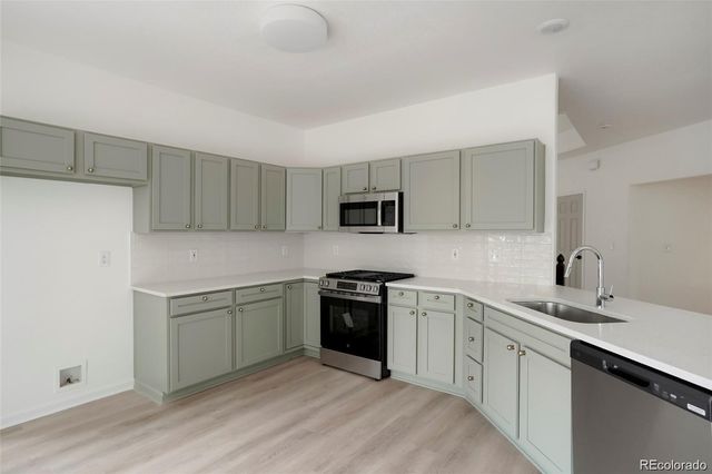 1305 W 12th Avenue, Broomfield, CO 80020