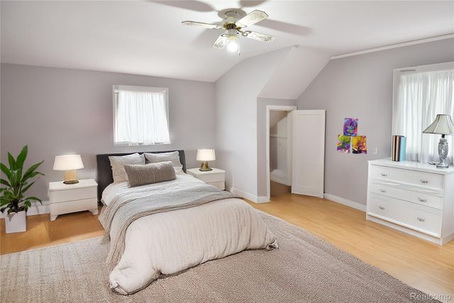 17228 DORSET Avenue, Southfield, MI 48075