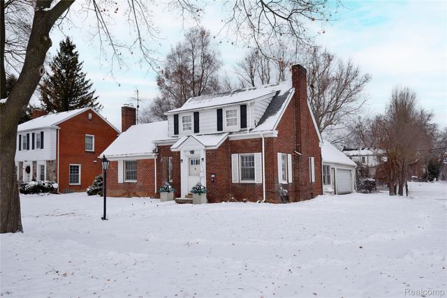 17228 DORSET Avenue, Southfield, MI 48075