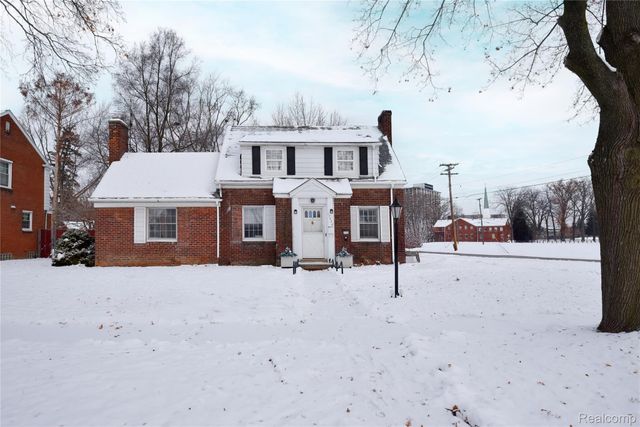 17228 DORSET Avenue, Southfield, MI 48075