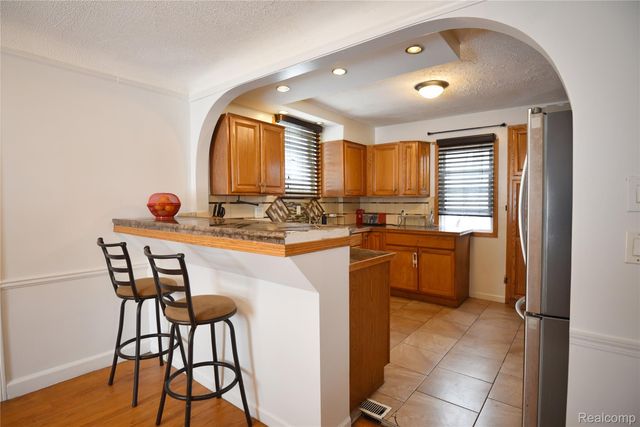 17228 DORSET Avenue, Southfield, MI 48075