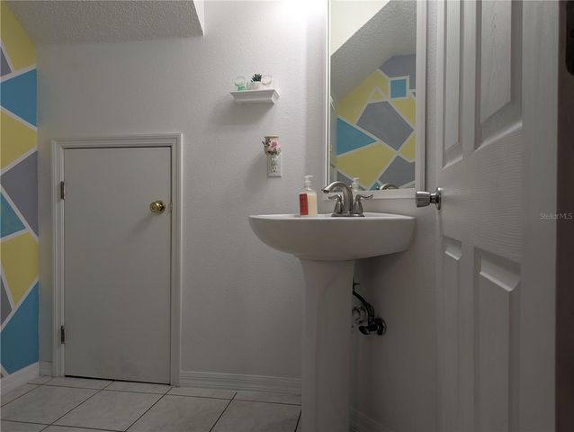 10740 KEYS GATE DRIVE, Riverview, FL 33579