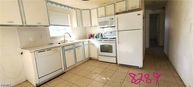 8289 Pelican RD, Englewood, FL 34224