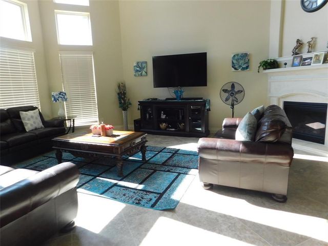 3432 Magnolia Shores Lane, Pearland, TX 77584