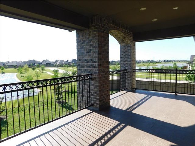 3432 Magnolia Shores Lane, Pearland, TX 77584