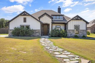 200 Kailey Court, Granbury, TX 76049