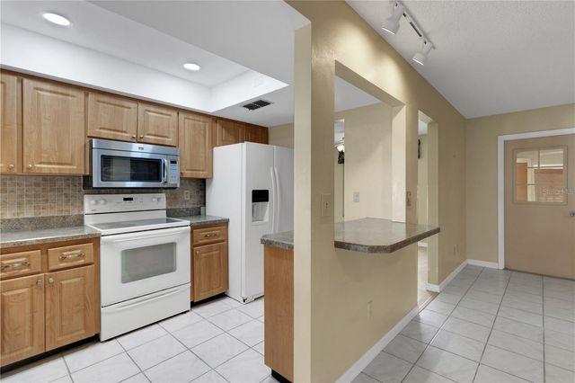 3147 E DORCHESTER DRIVE, Palm Harbor, FL 34684