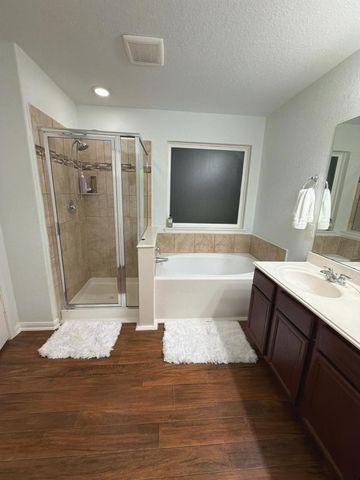 2623 Hunters Side Trail, Fresno, TX 77545