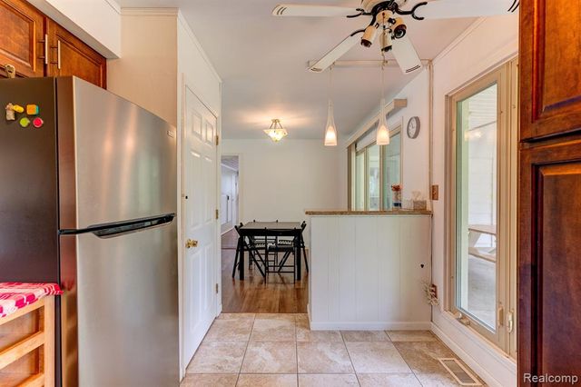 23898 W Le Bost, Novi, MI 48375