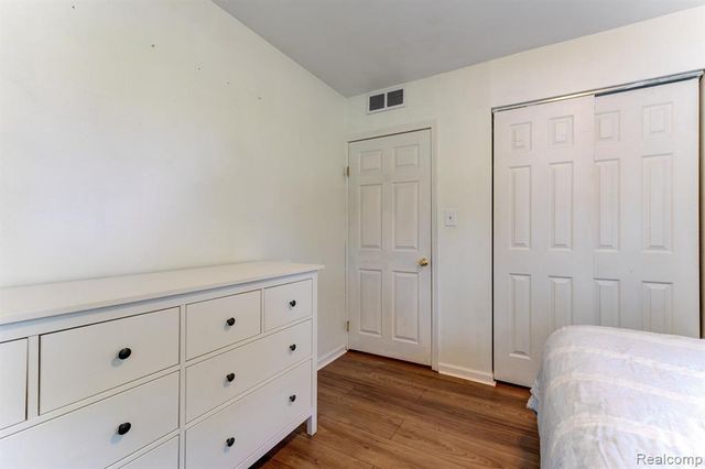 23898 W Le Bost, Novi, MI 48375