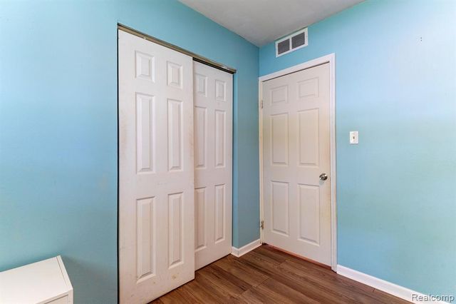 23898 W Le Bost, Novi, MI 48375