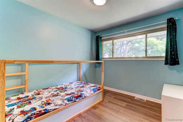 23898 W Le Bost, Novi, MI 48375