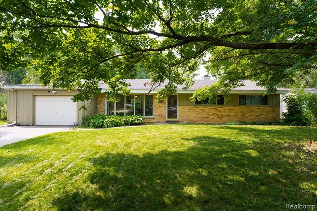 23898 W Le Bost, Novi, MI 48375