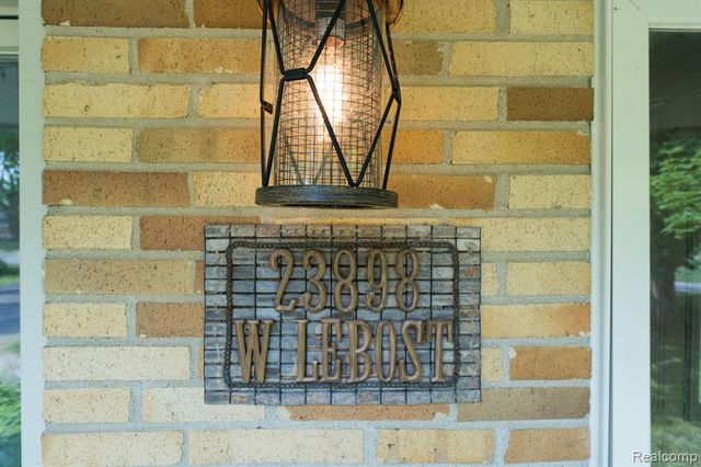 23898 W Le Bost, Novi, MI 48375