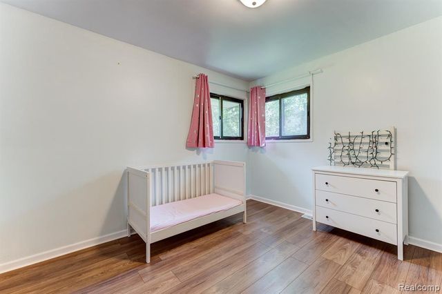 23898 W Le Bost, Novi, MI 48375