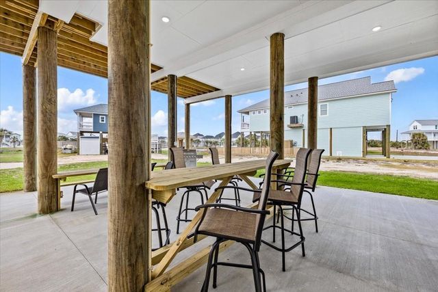 4042 Miramar Court, Galveston, TX 77554