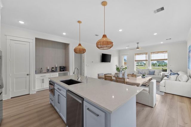 4042 Miramar Court, Galveston, TX 77554