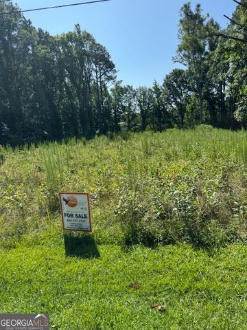 1060 Twin Pines Circle NE, Greensboro, GA 30642