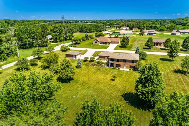 3301 E Indian Hill Drive, Muncie, IN 47302