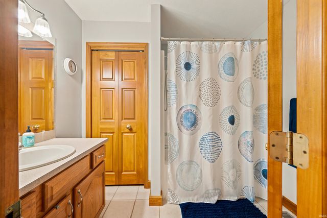 3301 E Indian Hill Drive, Muncie, IN 47302