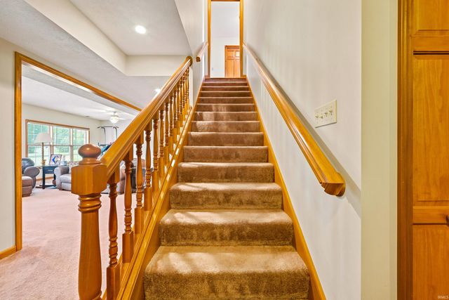 3301 E Indian Hill Drive, Muncie, IN 47302