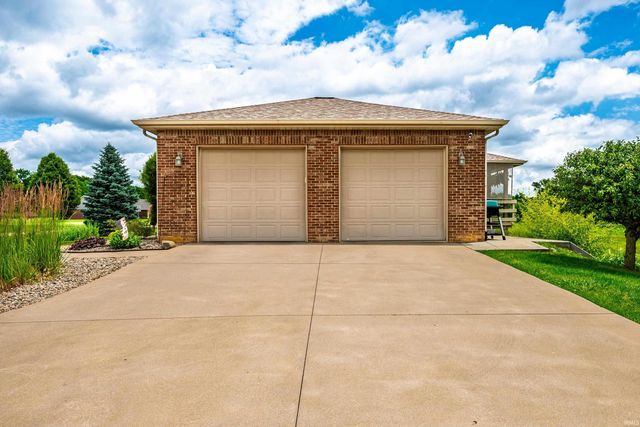 3301 E Indian Hill Drive, Muncie, IN 47302