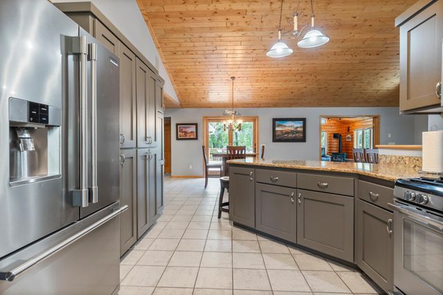 1109 Lakeview Avenue, Alexandria, MN 56308