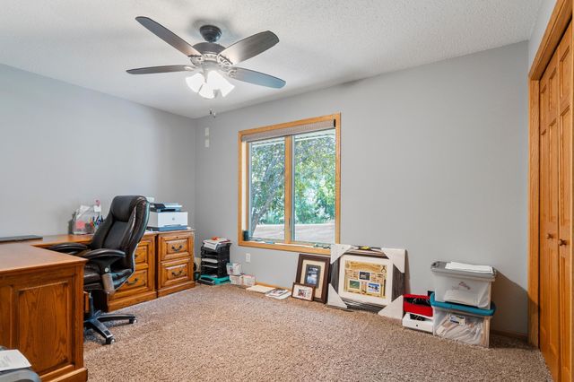 1109 Lakeview Avenue, Alexandria, MN 56308