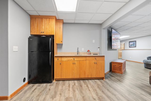 1109 Lakeview Avenue, Alexandria, MN 56308