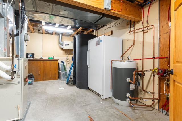 1109 Lakeview Avenue, Alexandria, MN 56308