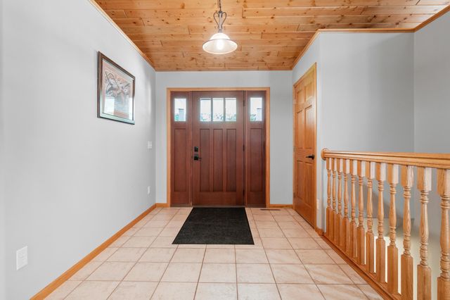 1109 Lakeview Avenue, Alexandria, MN 56308