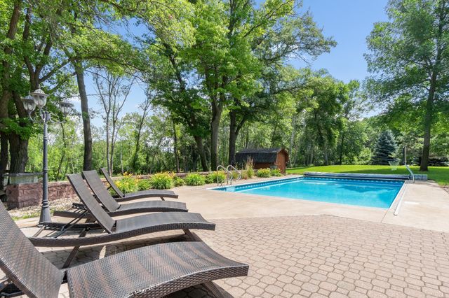 1109 Lakeview Avenue, Alexandria, MN 56308