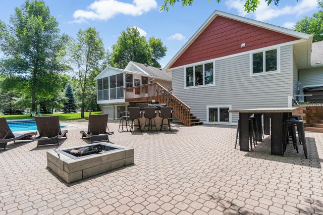 1109 Lakeview Avenue, Alexandria, MN 56308