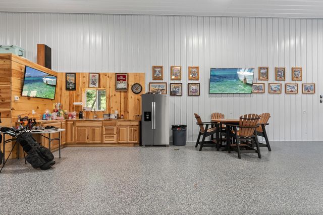 1109 Lakeview Avenue, Alexandria, MN 56308